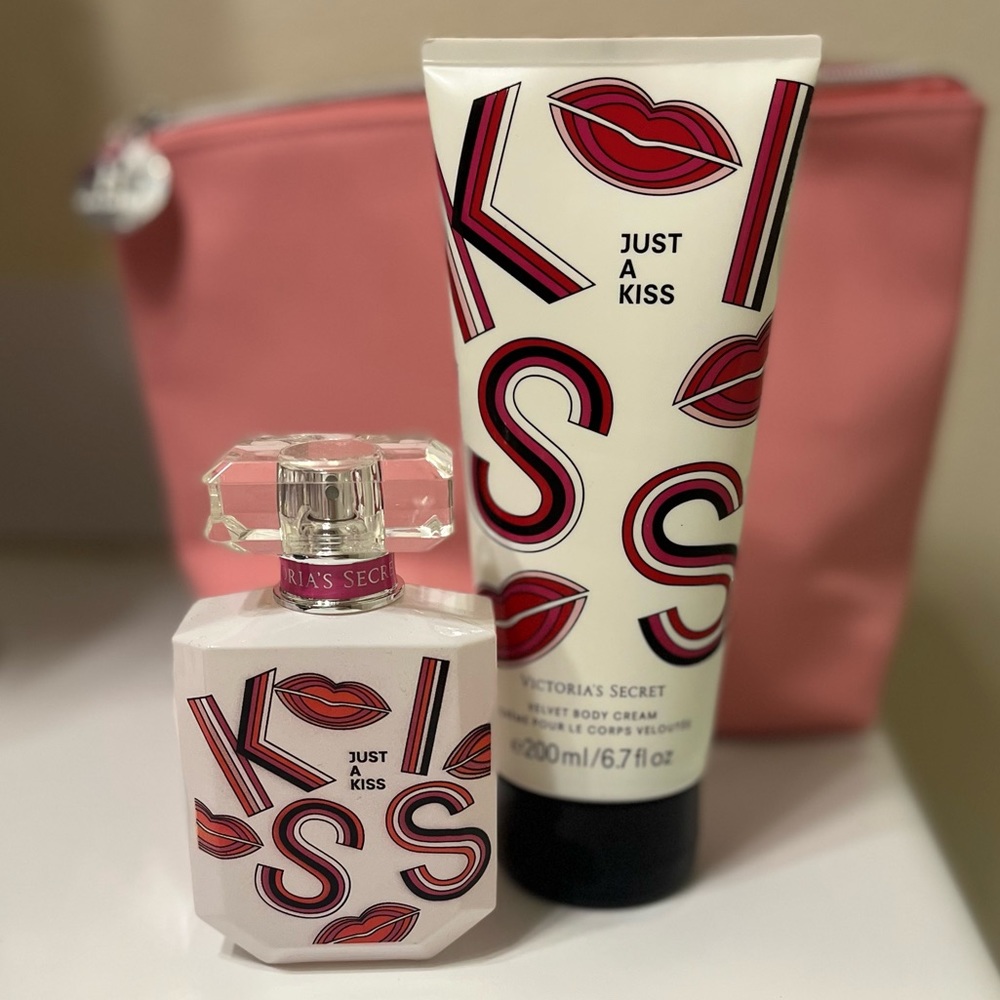 Victoria’s Secret Just a Kiss